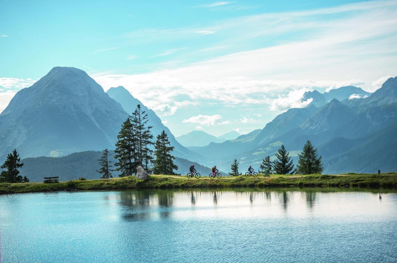 Ivos Sonnenpension Leutasch Bagian luar foto